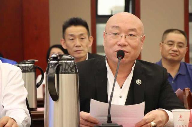 汇聚全社会力量决战脱贫攻坚